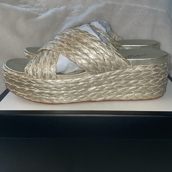 NWT J/SLIDES QUIVER Light Gold Raffia Sandal - Picture 10 of 14
